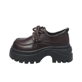 Коричневый