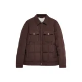 Кофейные зерна черного цвета