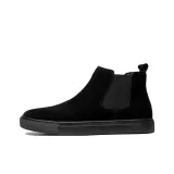 Чёрная подошва, флисовая подкладка.