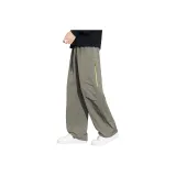 Оливковый зеленый