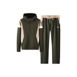 Темно-зеленый