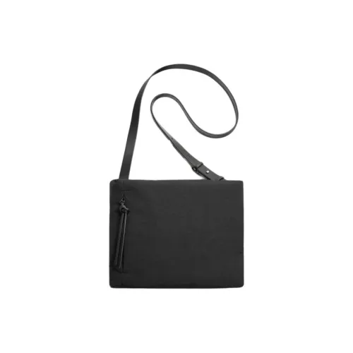 ZARA Полиамид Кросс-боди Сумка Стандартная Унисекс Черная