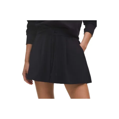 lululemon Спортивные шорты 3,5' Женские