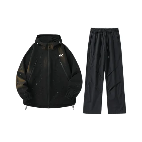 Комплекты ветровки и штанов