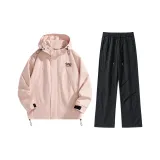 Вишневый цветок Розовый топ + черные штаны