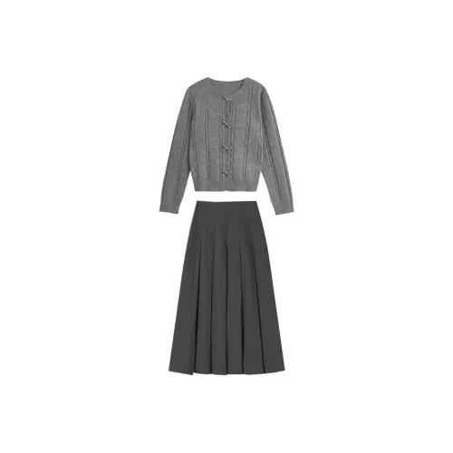 Kiki Clothing Boutique Комплект с юбкой Женские