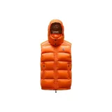 Ярко-оранжевый