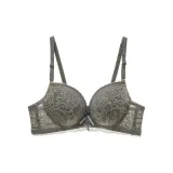 Темно-зеленый