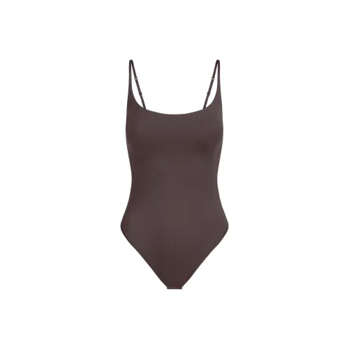 SKIMS Гладкий LAYERS Scoop Шея BODYSUIT Комбинезон Женские