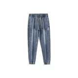 Светло-голубой