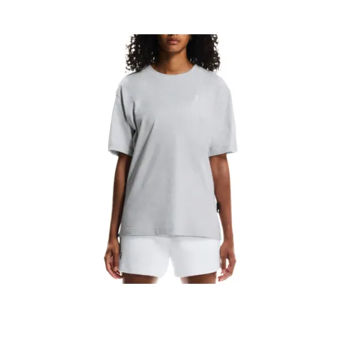 On Клуб Стандартная T-Рубашка Женская