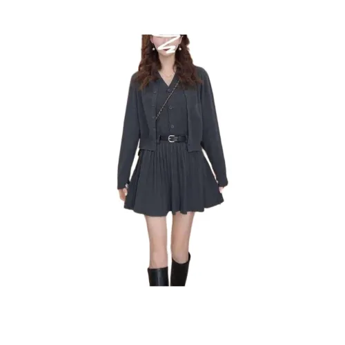 GIUHF Длинное платье с длинными рукавами женское