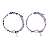 Котенок любит есть рыбку, ручной работы плетеный браслет-шнурок (фиолетовый + синий)