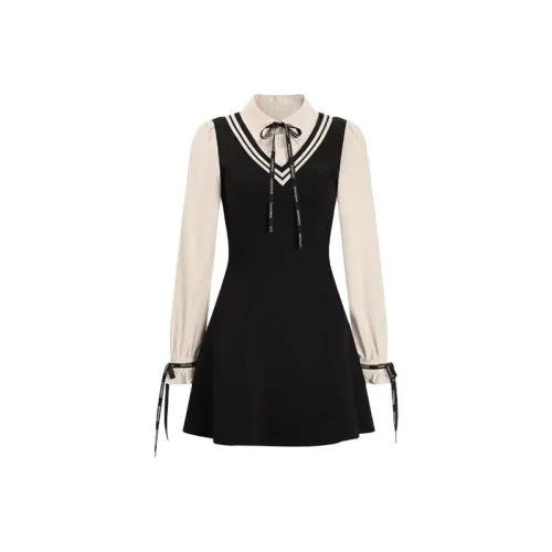 COVT Длинное платье с длинными рукавами женское