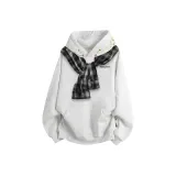 Белый, разноцветный