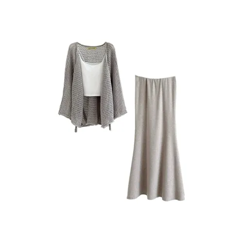 Yvetteclassic Комплект с юбкой Женские