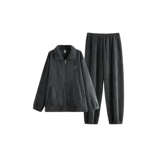 Пижамный комплект для мужчин от Floating Light Islands