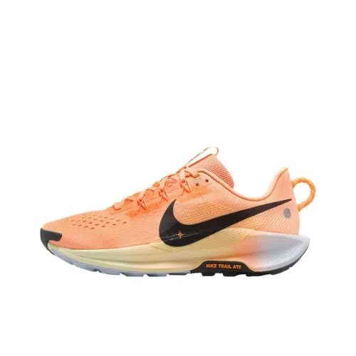 Nike Pegasus Trail 5 Беговые кроссовки Женские Оранжевые