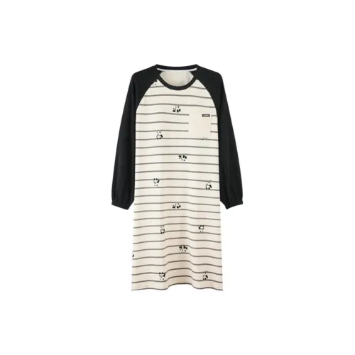 Floating Light Islands Ночная сорочка Женская