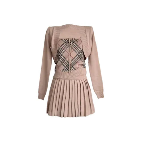 Udon House Женские Комплекты с Юбкой