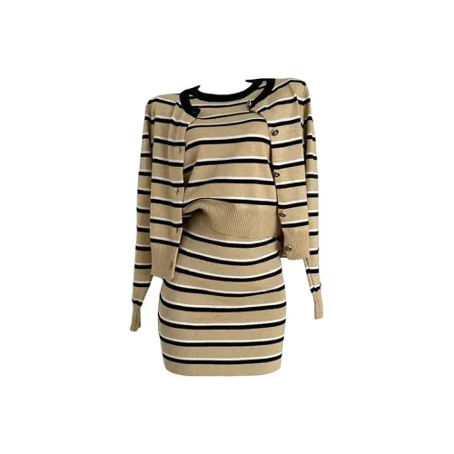 COVT Пальто+Топ+Юбка Женские Комплекты с Юбкой