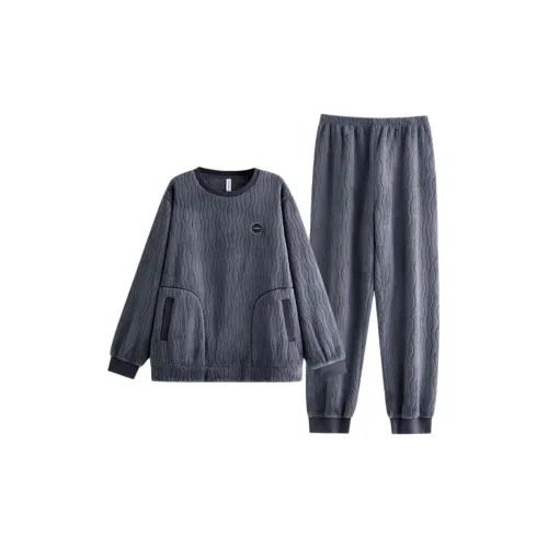 Пижамный комплект для мужчин от Floating Light Islands