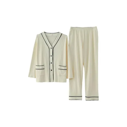 Floating Light Islands Пижамный комплект для женщин