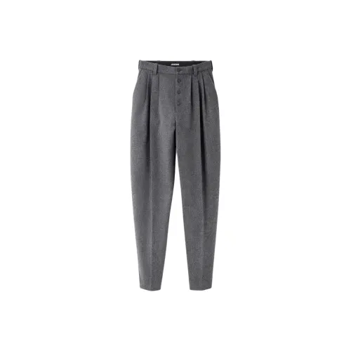 Jacquemus Gray Men's Casual Pants Jacquemus Серый Мужские Повседневные Брюки