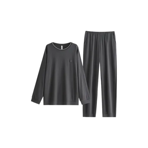 Пижамный комплект для мужчин от Floating Light Islands