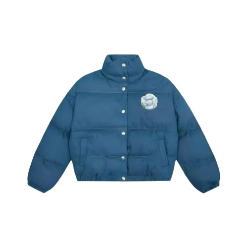 Manekniv Синий Женские пуховики