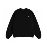 Чёрный (Белые мячи для поло)