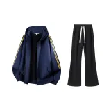 8823 Темно-синий + 688 Черный