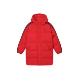 Драгоценный камень алмазно-красный