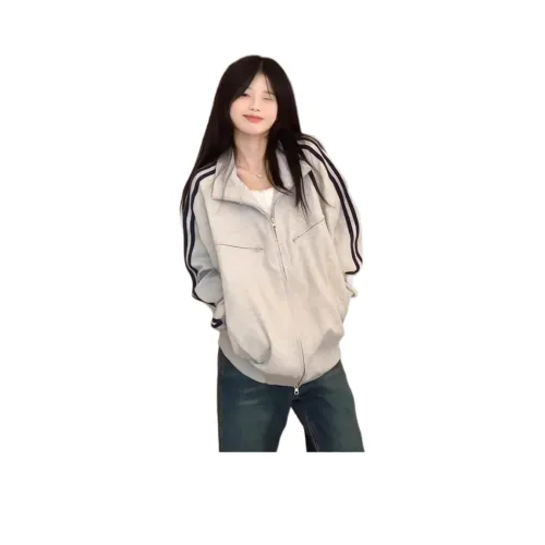 CASTLE WOODS Свитшот Женские