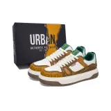 Коричневый