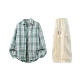 Зелёный + Экрю