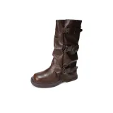 Коричневый