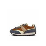 Темно-коричневый