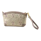 Дымчато-серый