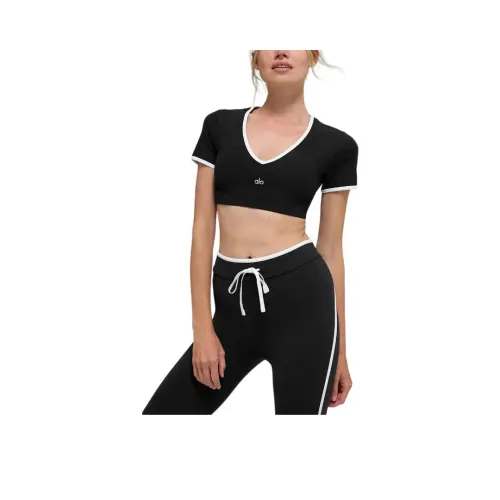 Alo Yoga Женские T-рубашки