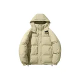 Зеленый цвет увядшей травы