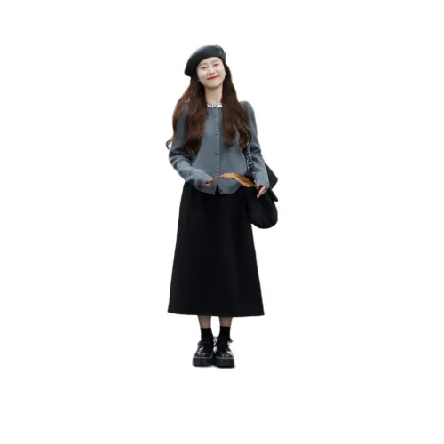 GOSO Женские Комплекты с Юбкой