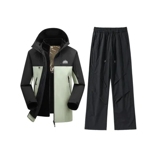 Комплекты ветровки и штанов