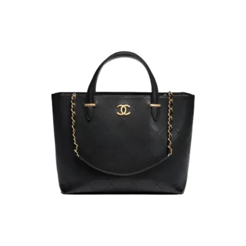 CHANEL Коровья кожа крупнозернистая сумка-тоут маленькая женская черная