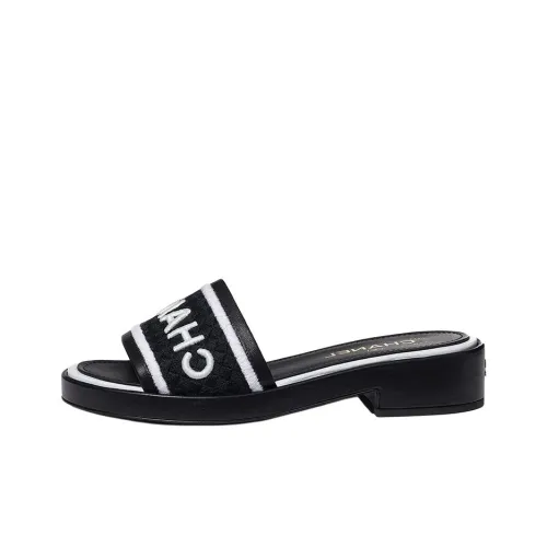CHANEL Слипоны Женские Черный Белый