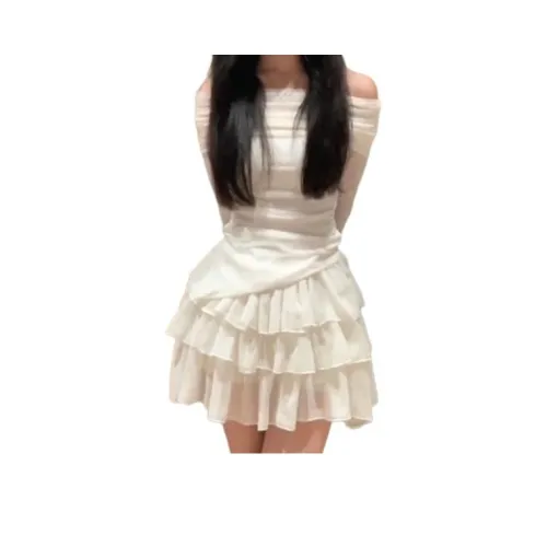 AHRTB Топ+Юбка Женские Комплекты Юбка