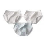 Белый и розовый цветочный и светло-синий