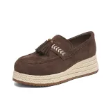 Коричневый