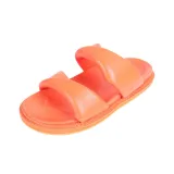 Оранжево-красный