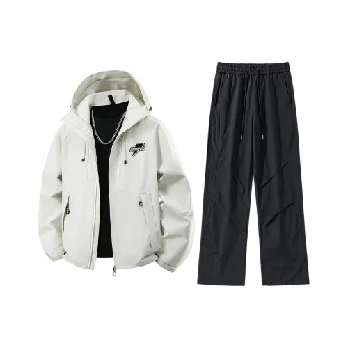 Комплекты ветровки и штанов